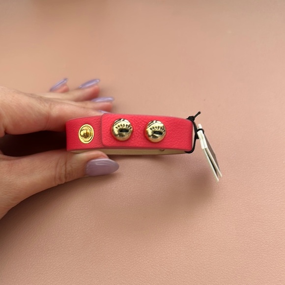 Juicy Couture Pink Love Bracelet - Picture 4 of 5